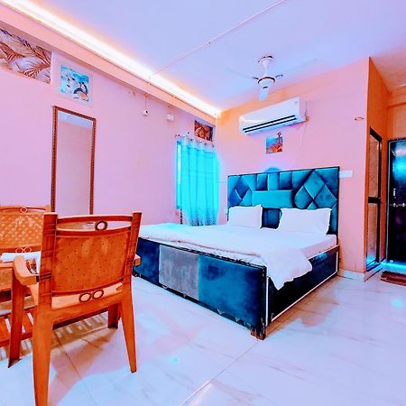 De Costa Palace - Pick And Drop Available Varanasi Exterior photo